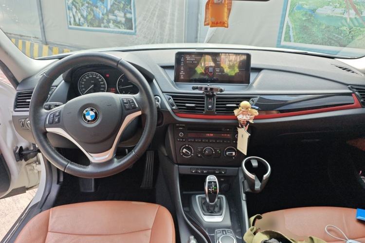 Used BMW X1 2015 sDrive18i Fashion Upgrade Edition Center Console
