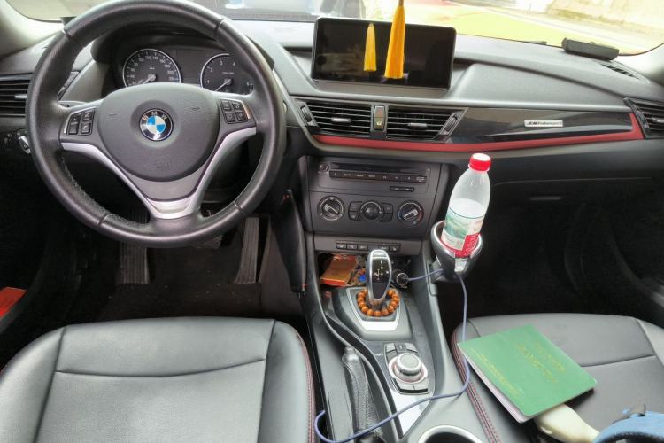 Used BMW X1 2015 sDrive18i Fashion Upgrade Edition Center Console