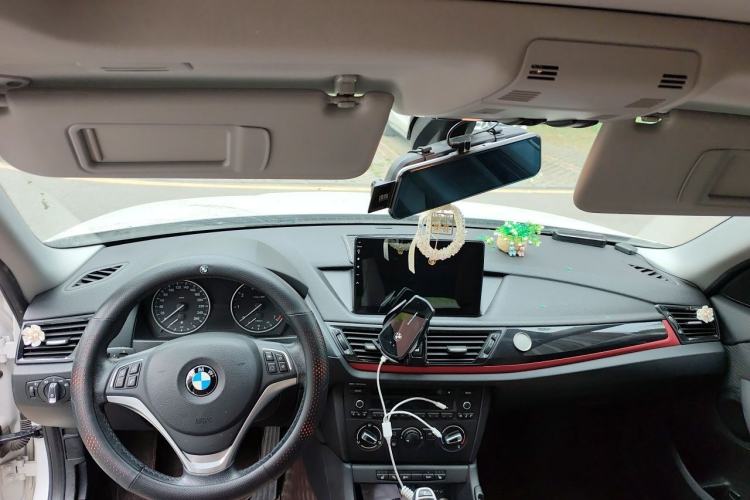 Used BMW X1 2015 sDrive18i Fashion Upgrade Edition Center Console