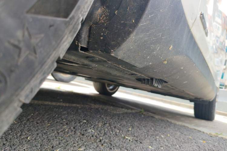 Used BMW X1 2015 sDrive18i Leading Edition Chassis Front Left