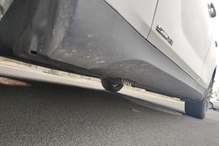 Used BMW X1 2015 sDrive18i Leading Edition Chassis Front Left