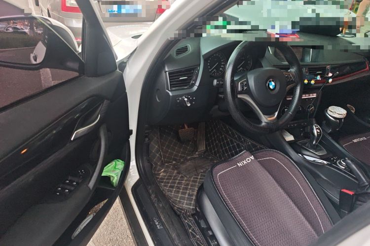 Used BMW X1 2015 sDrive18i Fashion Upgrade Edition Driver Seat