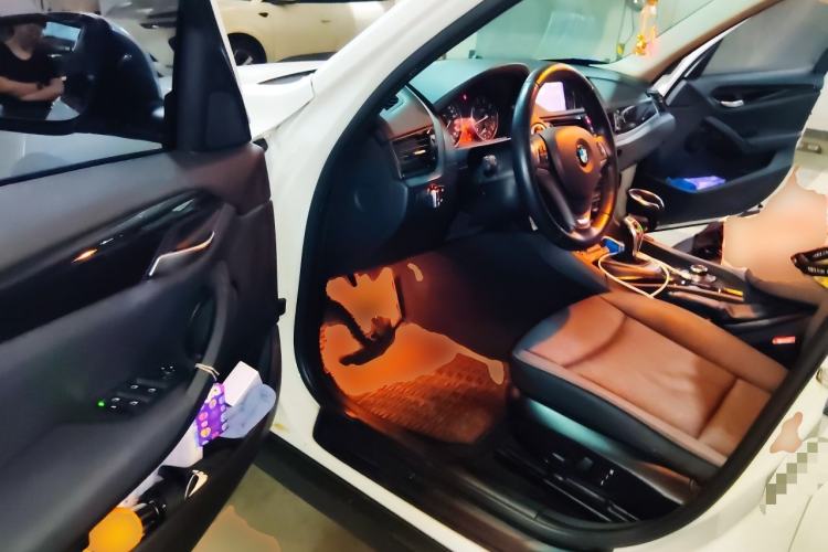 Used BMW X1 2015 sDrive18i Leading Edition Driver Seat