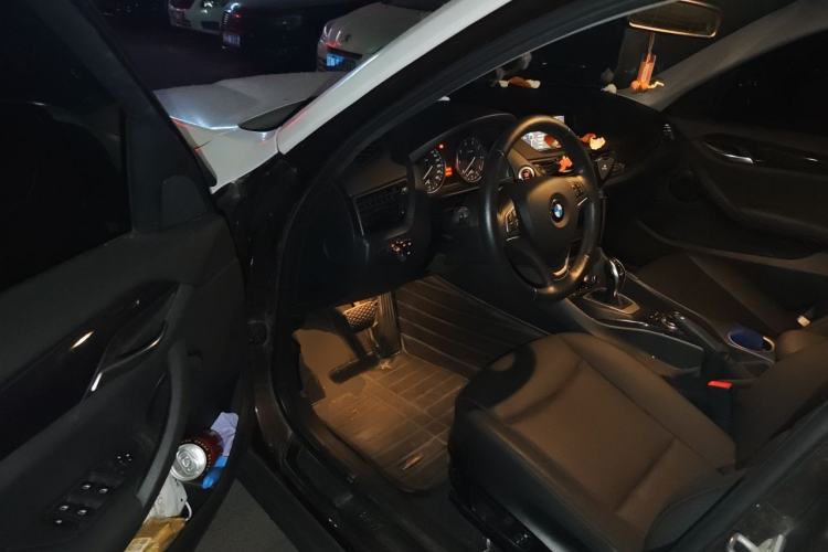Used BMW X1 2015 sDrive18i Leading Edition Driver Seat