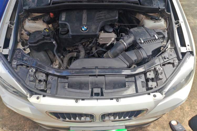 Used BMW X1 2015 sDrive18i Fashion Upgrade Edition Engine Bay