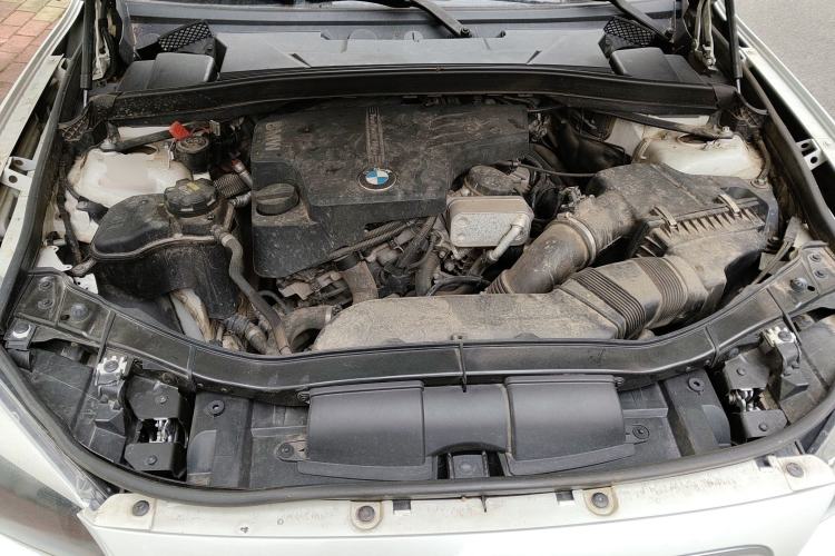 Used BMW X1 2015 sDrive18i Fashion Upgrade Edition Engine Bay