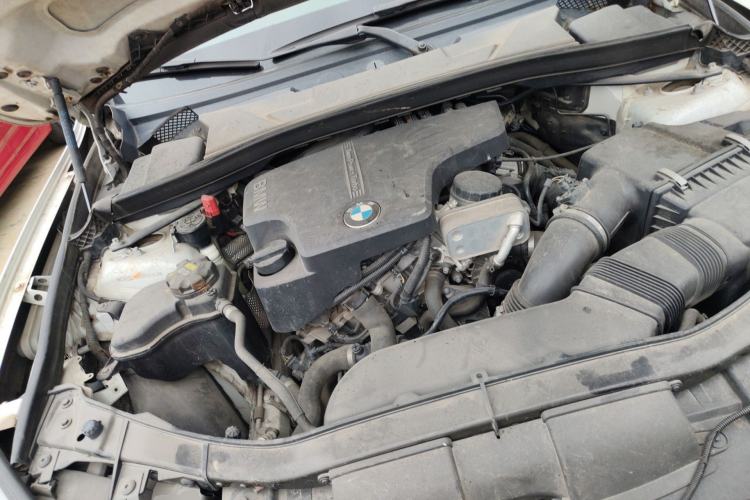 Used BMW X1 2015 sDrive18i Fashion Upgrade Edition Engine Bay