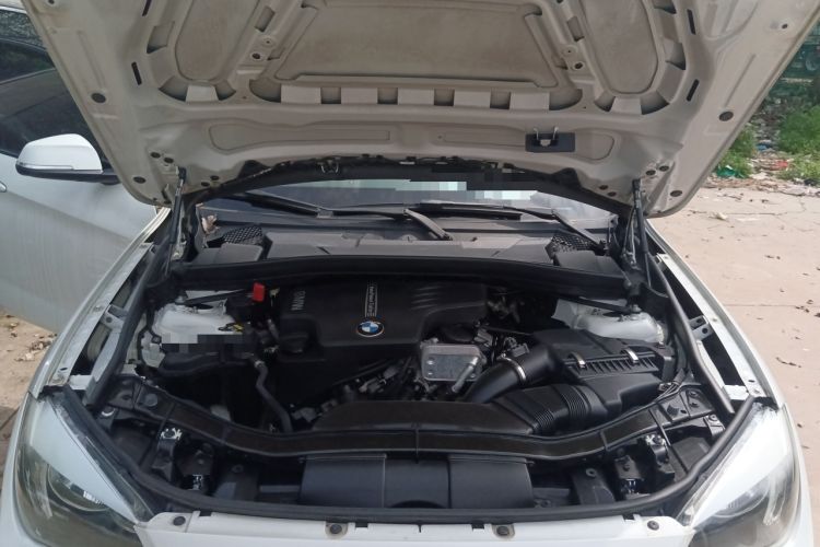 Used BMW X1 2015 sDrive18i Fashion Upgrade Edition Engine Bay