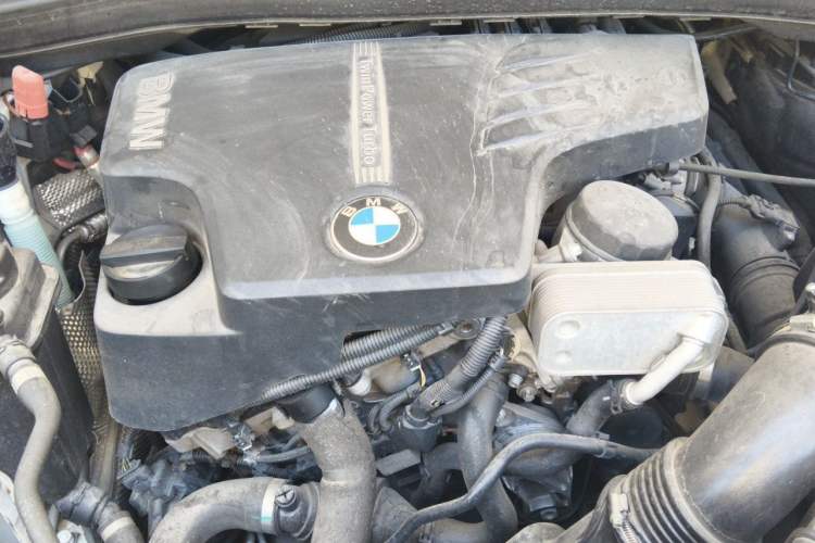 Used BMW X1 2015 sDrive18i Fashion Upgrade Edition Engine Bay