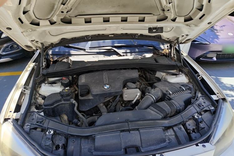 Used BMW X1 2015 sDrive18i Fashion Upgrade Edition Engine Bay