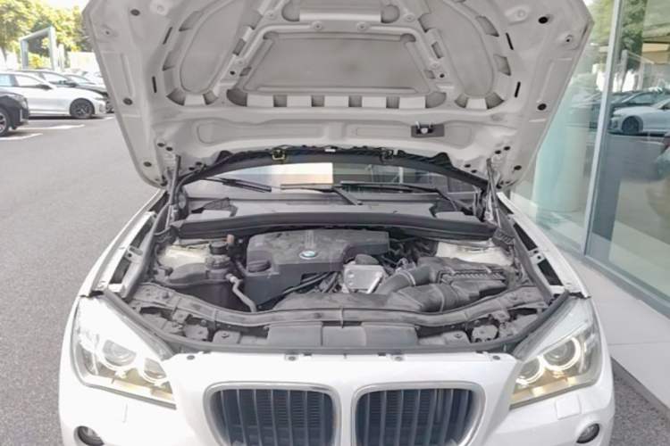 Used BMW X1 2015 sDrive18i Leading Edition Engine Bay