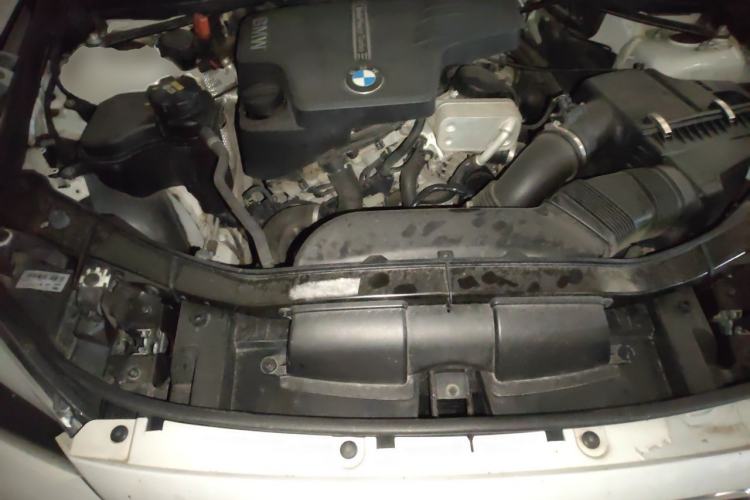 Used BMW X1 2015 sDrive18i Fashion Upgrade Edition Engine Bay