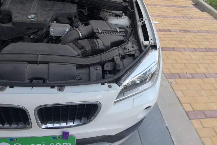 Used BMW X1 2015 sDrive18i Leading Edition Engine Bay Left