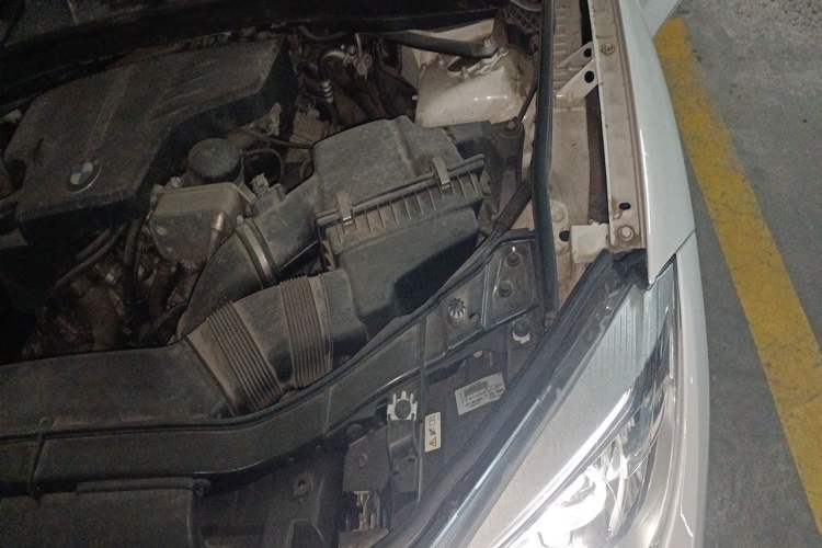 Used BMW X1 2015 sDrive18i Leading Edition Engine Bay Left