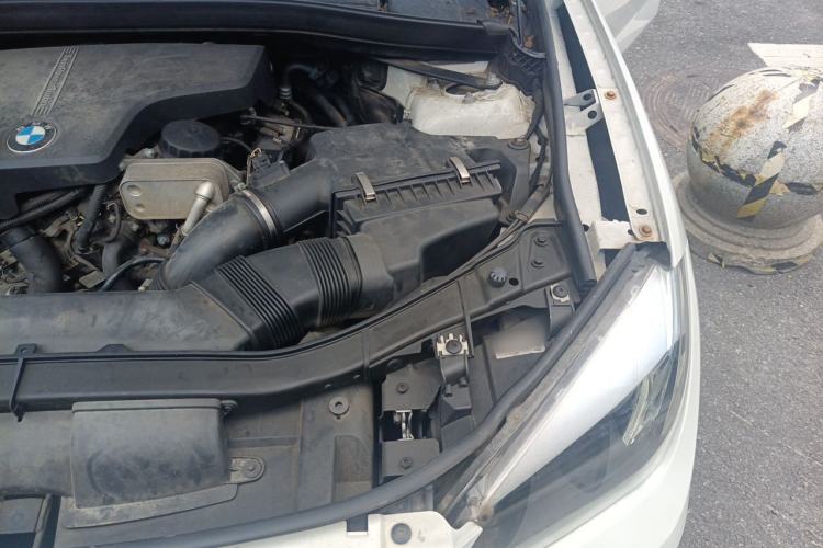 Used BMW X1 2015 sDrive18i Fashion Upgrade Edition Engine Bay Left