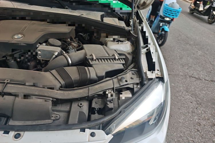 Used BMW X1 2015 sDrive18i Fashion Upgrade Edition Engine Bay Left