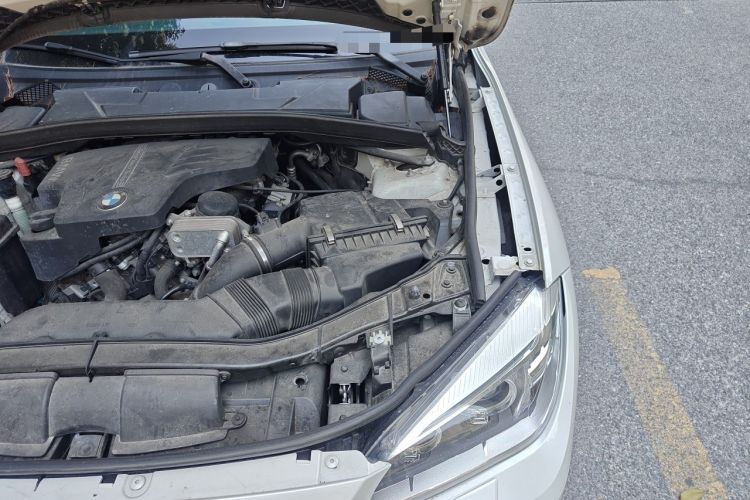 Used BMW X1 2015 sDrive18i Leading Edition Engine Bay Left