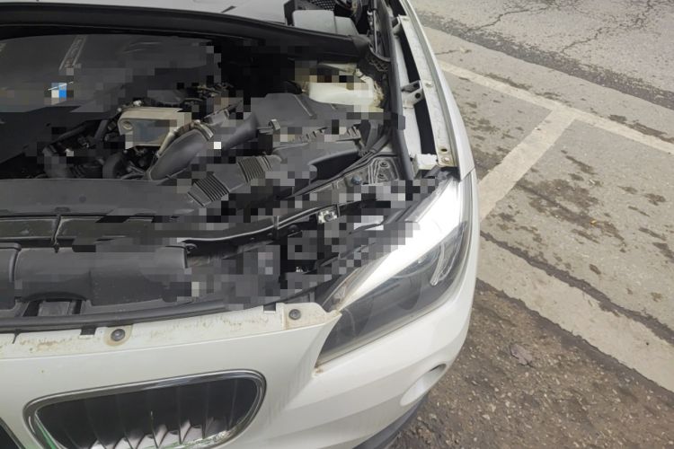 Used BMW X1 2015 sDrive18i Fashion Upgrade Edition Engine Bay Left