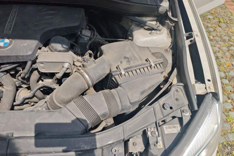 Used BMW X1 2015 sDrive18i Leading Edition Engine Bay Left