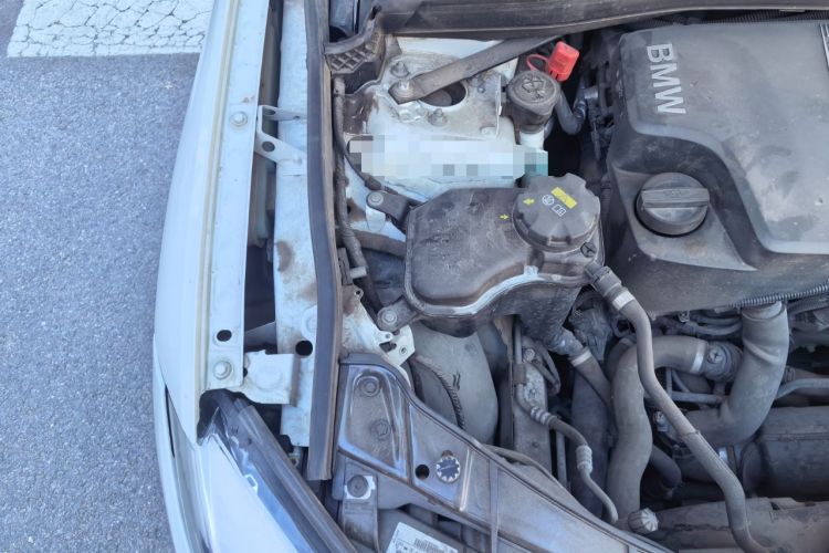Used BMW X1 2015 sDrive18i Fashion Upgrade Edition Engine Bay Right