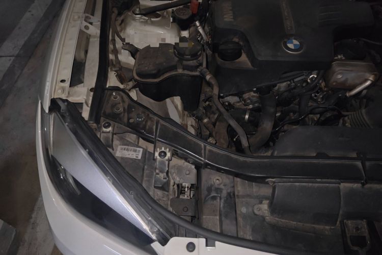 Used BMW X1 2015 sDrive18i Fashion Upgrade Edition Engine Bay Right