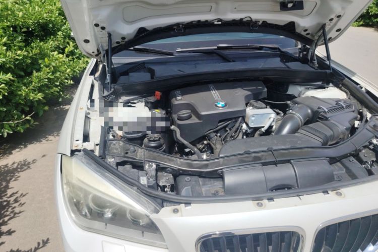 Used BMW X1 2015 xDrive20i Fashion Upgrade Edition Engine Bay Right