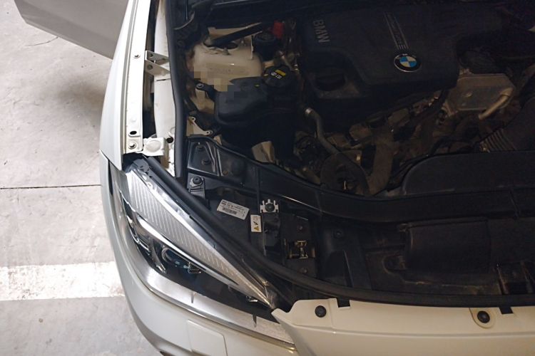 Used BMW X1 2015 sDrive18i Leading Edition Engine Bay Right