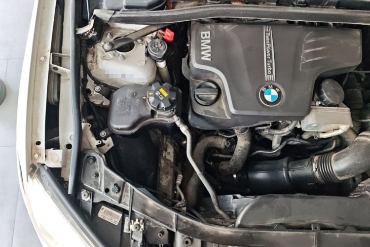 Used BMW X1 2015 sDrive18i Fashion Upgrade Edition Engine Bay Right