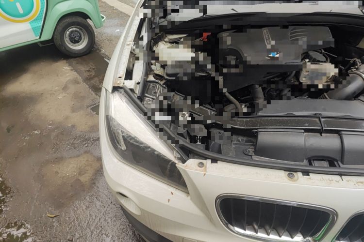 Used BMW X1 2015 sDrive18i Fashion Upgrade Edition Engine Bay Right