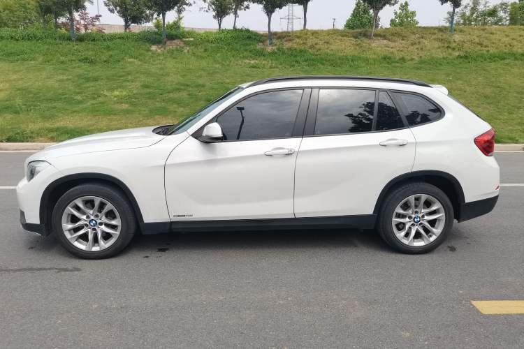 Used BMW X1 2015 sDrive18i Fashion Upgrade Edition Exterior 10