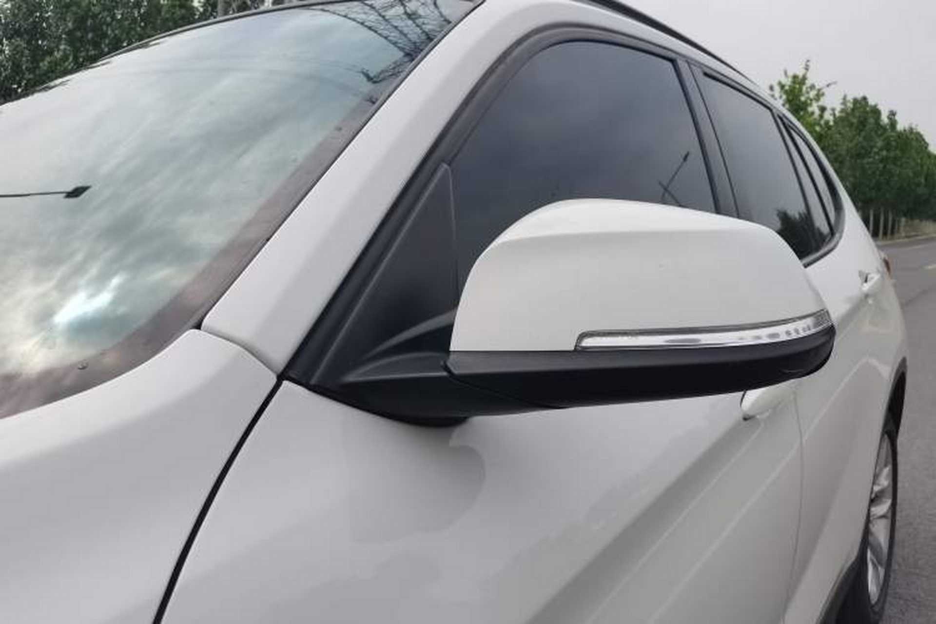 Used BMW X1 2015 sDrive18i Fashion Upgrade Edition Exterior 12