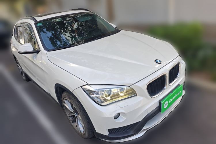 Used BMW X1 2015 sDrive18i Leading Edition Exterior 2