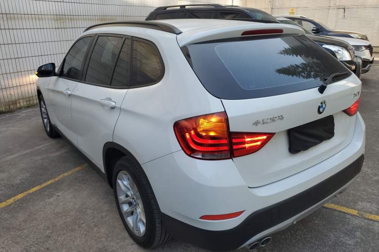 Used BMW X1 2015 sDrive18i Fashion Upgrade Edition Exterior 2