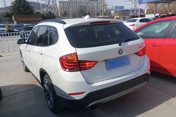 Used BMW X1 2015 sDrive18i Leading Edition Exterior 2