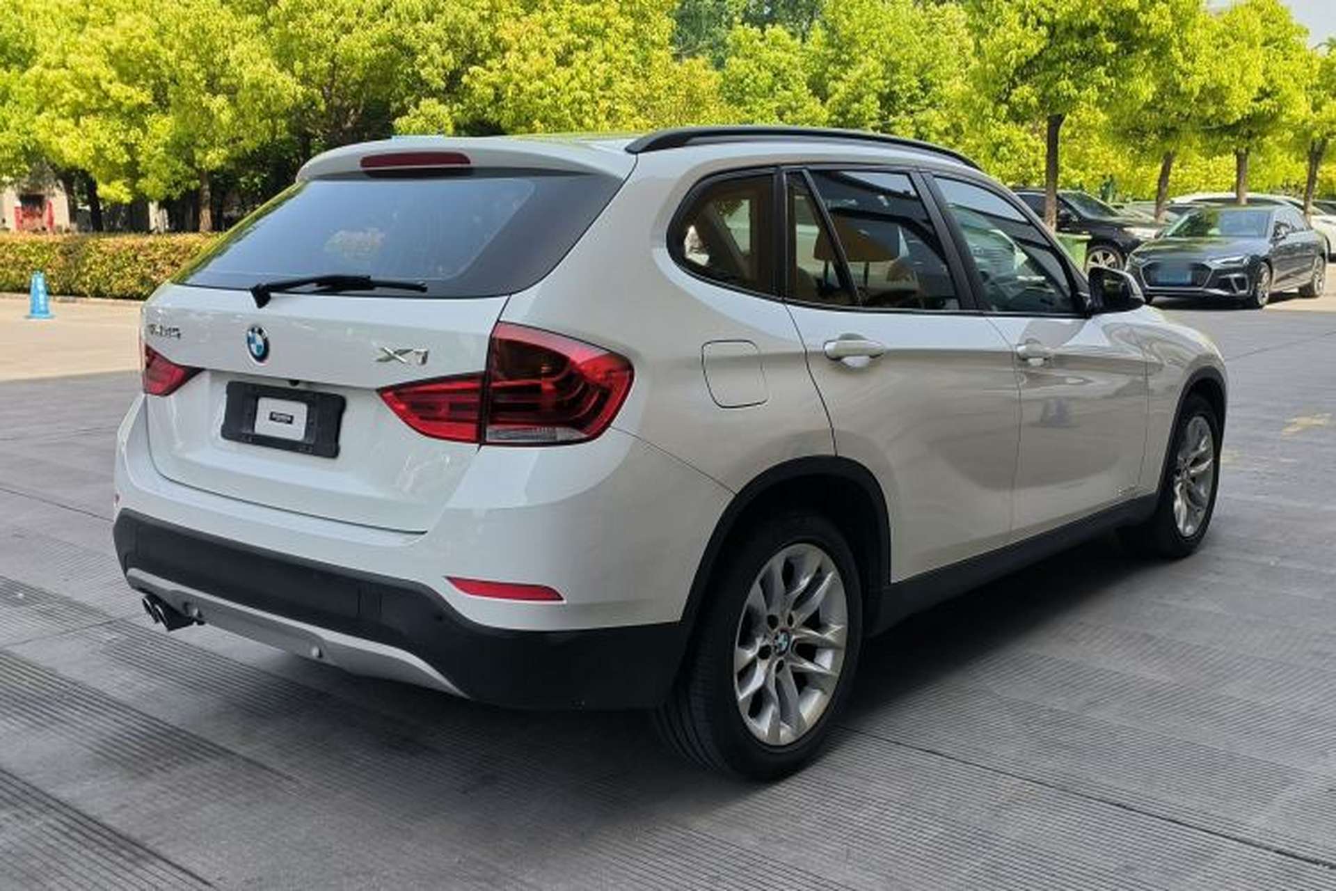 Used BMW X1 2015 sDrive18i Fashion Upgrade Edition Exterior 3