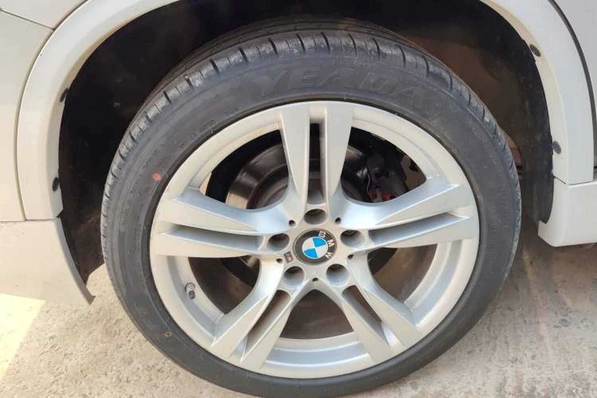 Used BMW X1 2015 sDrive18i Fashion Upgrade Edition Exterior 5