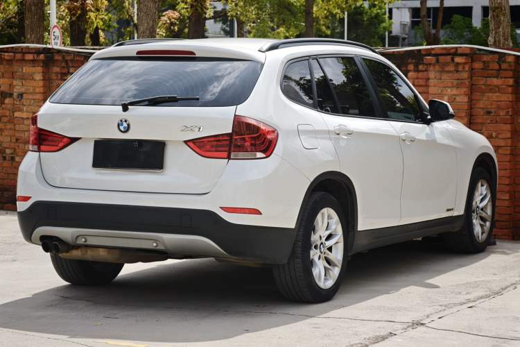 Used BMW X1 2015 sDrive18i Fashion Upgrade Edition Exterior 5