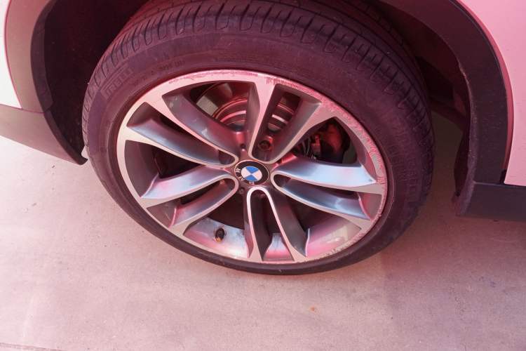 Used BMW X1 2015 sDrive18i Leading Edition Exterior 5