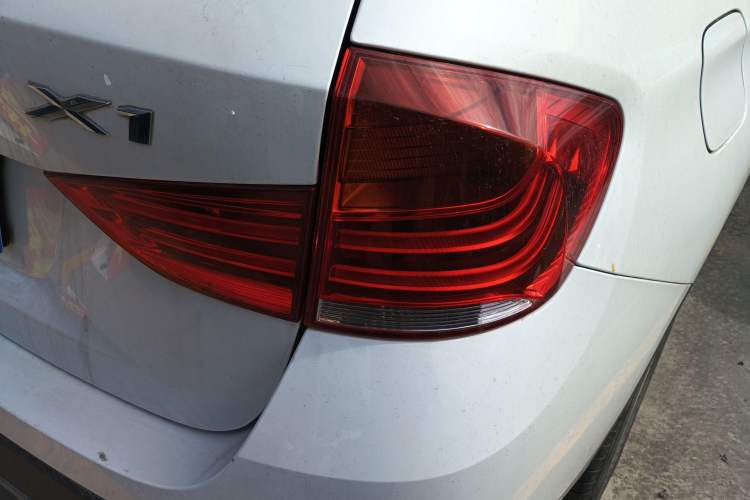 Used BMW X1 2015 sDrive18i Fashion Upgrade Edition Exterior 6