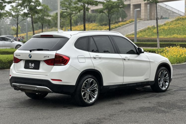 Used BMW X1 2015 xDrive20i Fashion Upgrade Edition Exterior 6