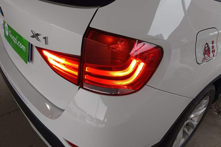 Used BMW X1 2015 xDrive20i Fashion Model Exterior 6