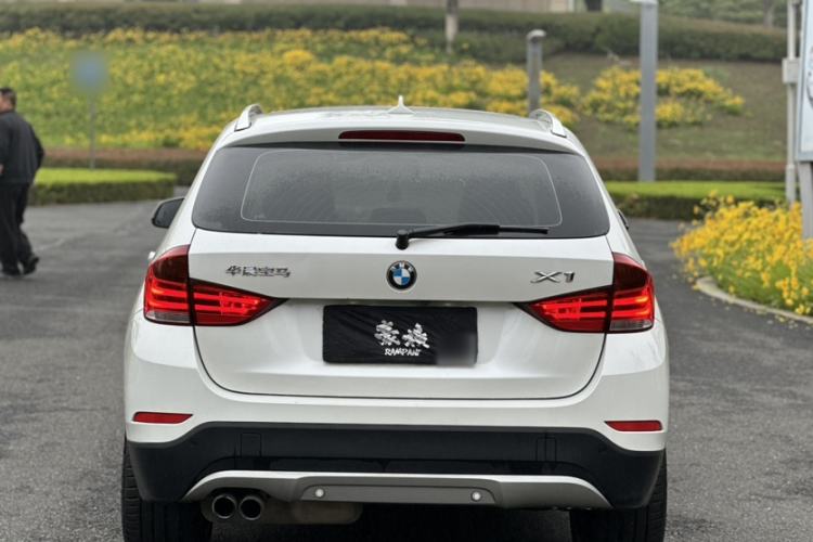 Used BMW X1 2015 xDrive20i Fashion Upgrade Edition Exterior 7