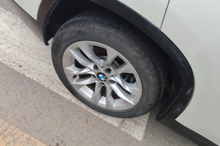 Used BMW X1 2015 sDrive18i Fashion Upgrade Edition Exterior 8