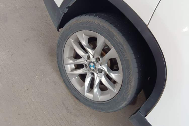 Used BMW X1 2015 xDrive20i Fashion Model Exterior 8