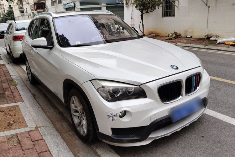 Used BMW X1 2015 sDrive18i Fashion Upgrade Edition Front Right 45 Deg