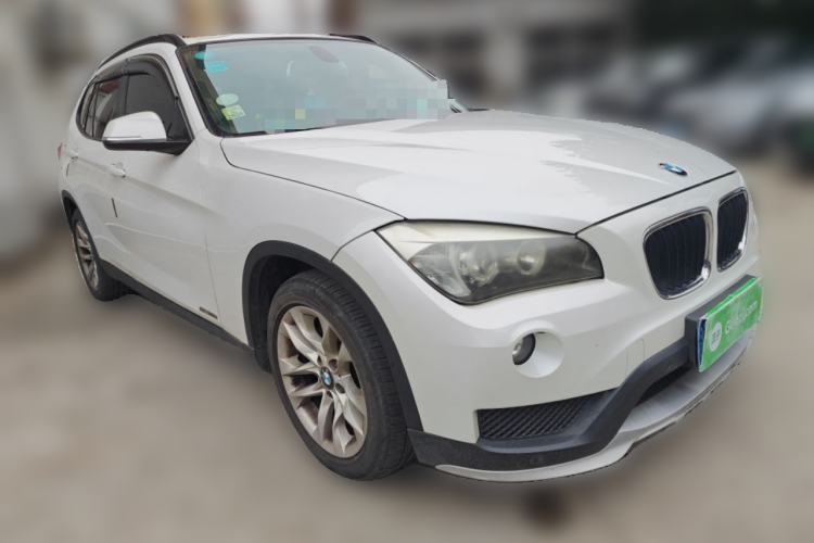 Used BMW X1 2015 sDrive18i Fashion Upgrade Edition Front Right 45 Deg