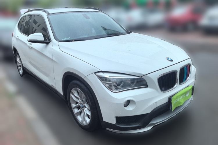Used BMW X1 2015 sDrive18i Fashion Upgrade Edition Front Right 45 Deg