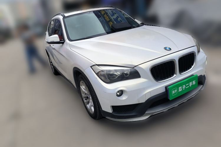 Used BMW X1 2015 sDrive18i Fashion Upgrade Edition Front Right 45 Deg