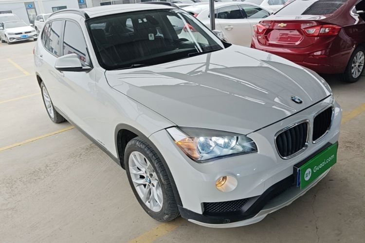 Used BMW X1 2015 sDrive18i Fashion Upgrade Edition Front Right 45 Deg