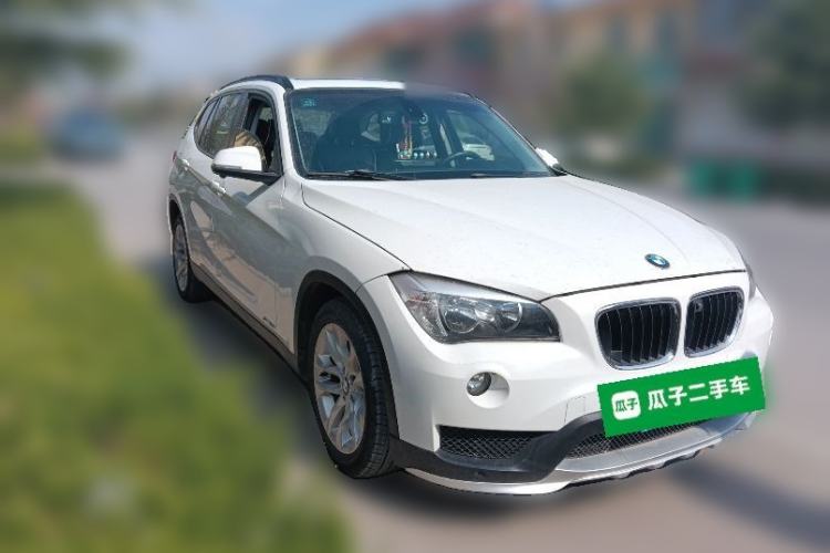 Used BMW X1 2015 sDrive18i Fashion Upgrade Edition Front Right 45 Deg